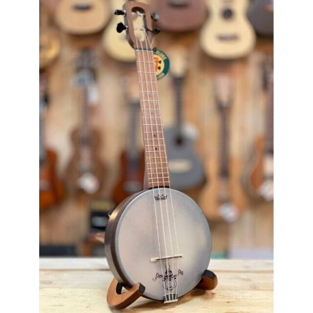 Magic Fluke - Firefly™ Concert Walnut