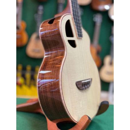 L.luthier 