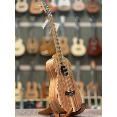 APC Baritone ukulele BT Traditional