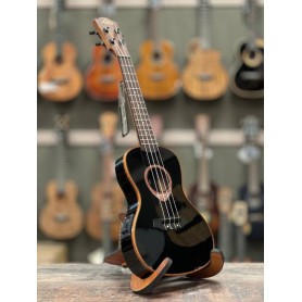 Lâg Tiki Uku 118CE Concert