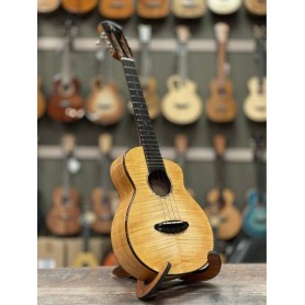 aNueNue UT166 Honey Sunburst Ténor