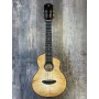 aNueNue UT166E Tenor Electro Honey Sunburst